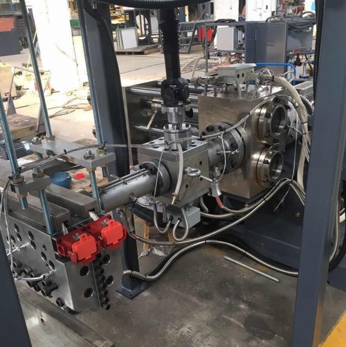 ?？迫垠w泵+雙柱換網器 PET打包帶生產線2